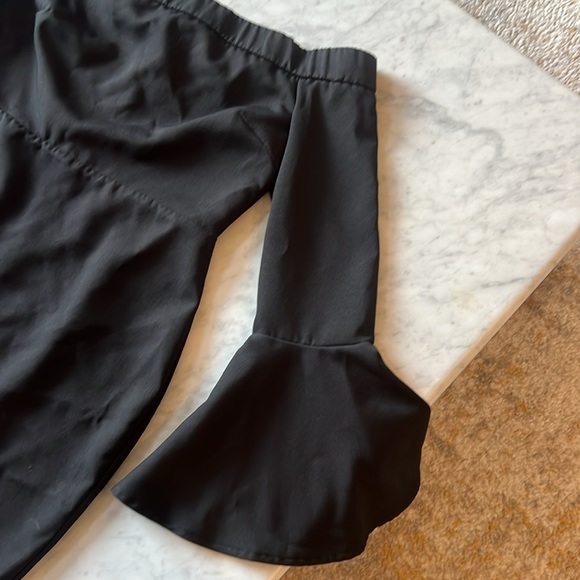 ***NWT***Missguided size 8 Elegant Black Off-Shoulder Dress - Picture 8 of 8